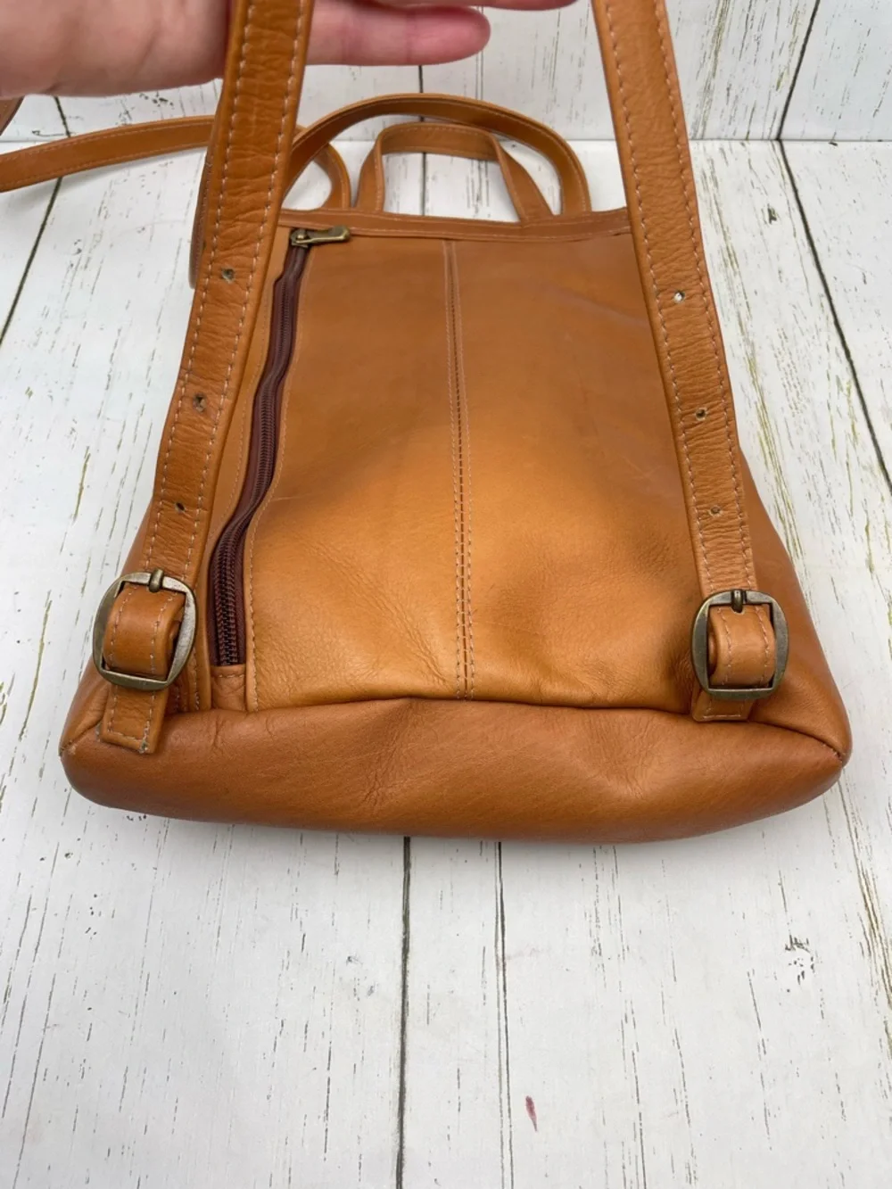 Le Donne Leather Backpack Purse - Picture 11 of 16